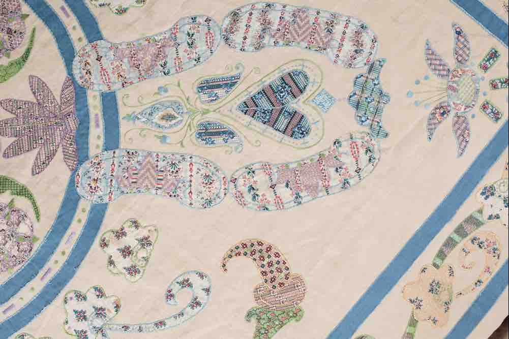 Ladies Work Society quilt (1875–1899) historic British appliqué coverlet with floral and circular motifs