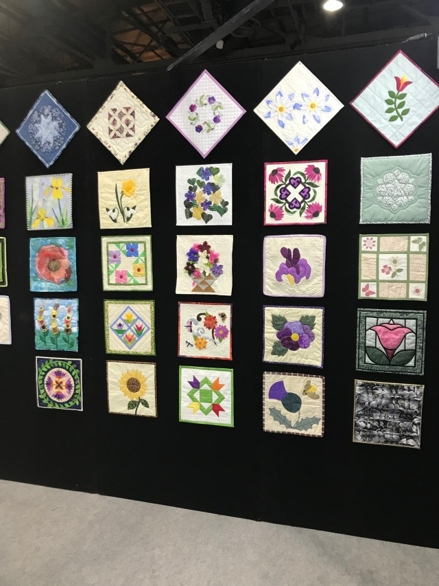 ?Circles and Flowers? Quilt Challenge.