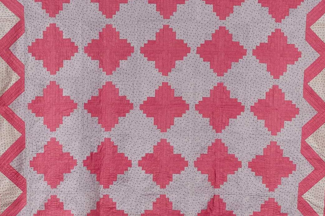 Log Cabin Quilt in pink and white