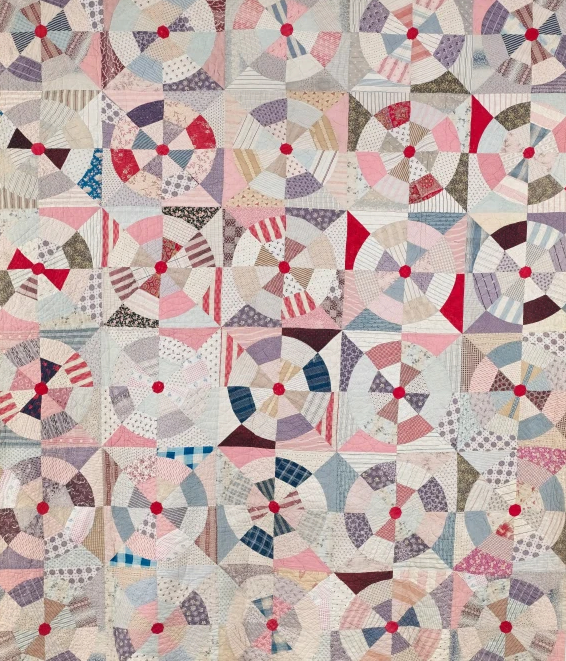 Wheels Quilt, maker unknown, 1850-1900. The Quilters? Guild Museum Collection.