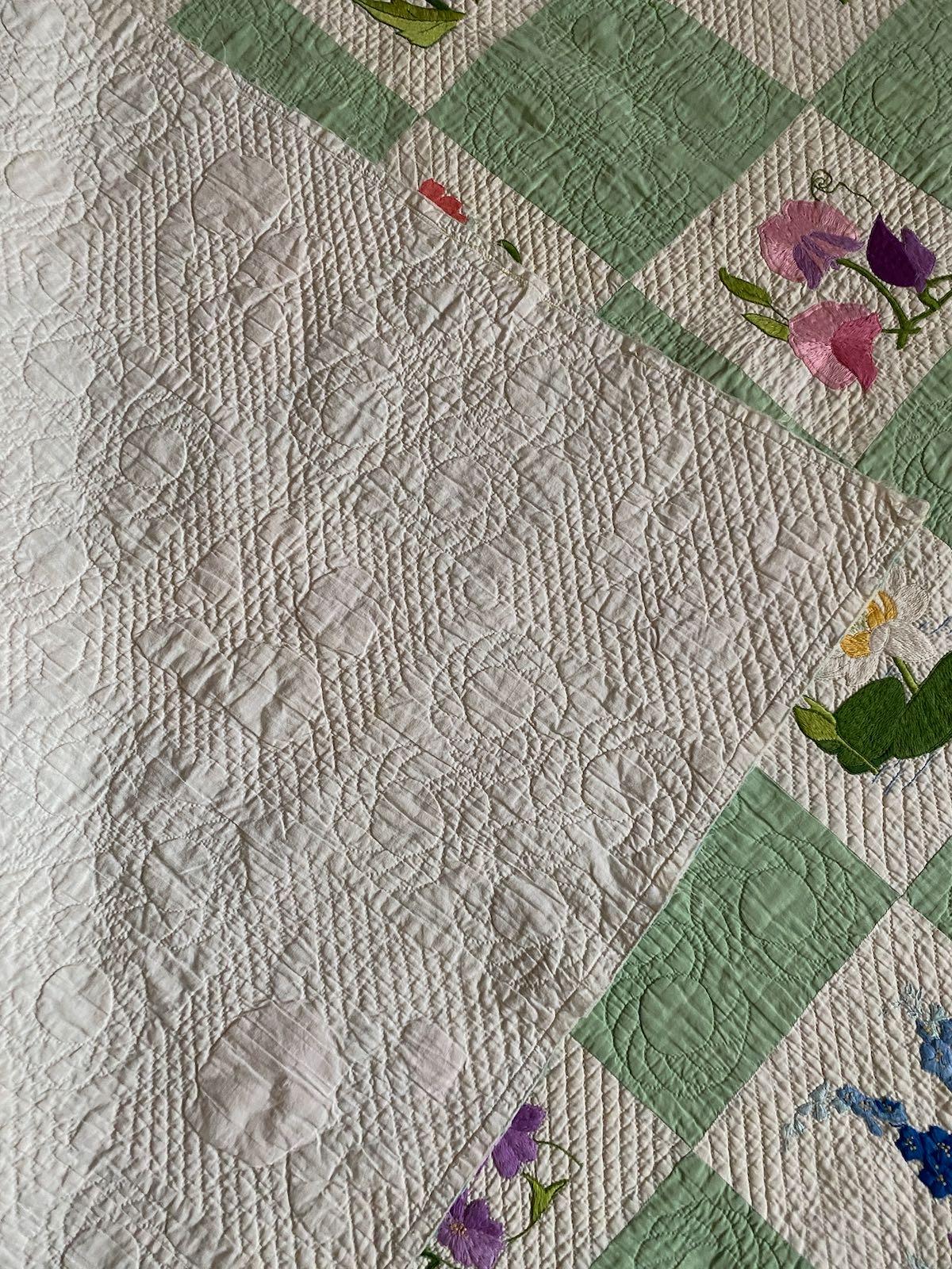 Quilting patterns from reverse