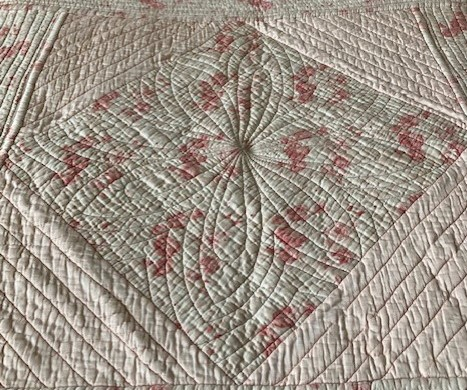 Beryl's quilt central design