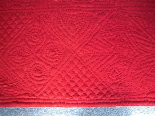 red quilt border
