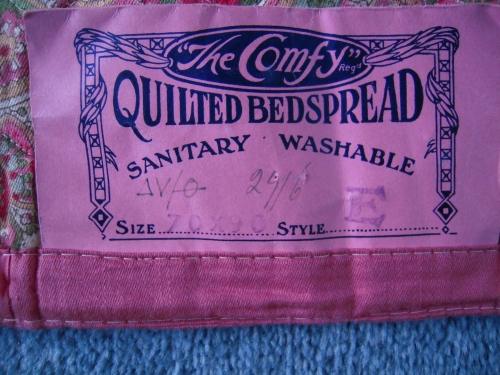 Pink quilt cardboard label