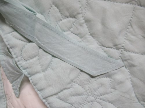 blue bedcape deatil of ties