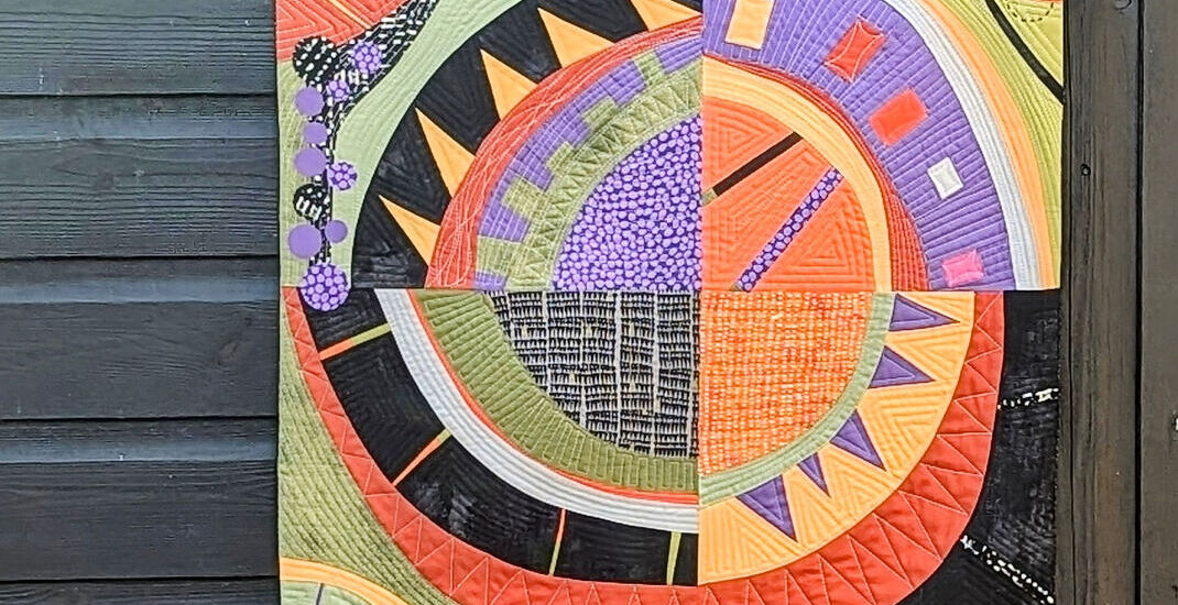 Finished block made by Catherine Hunter during the Fabulous Freehand Curves Cindy Grisdela Workshop held by the Modern Quilt Group in March 2025