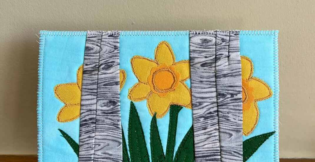 Spring postcard created by Pauline Warrick as part of the Spring Postcard Swap 2025