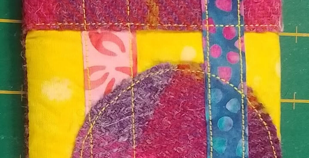 Glasses Case created by Kate Davidson for the Modern Quilt Group Springtime Swap 2025